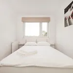 Niciarniana Comfy By Bookinghost Apartment Lodz